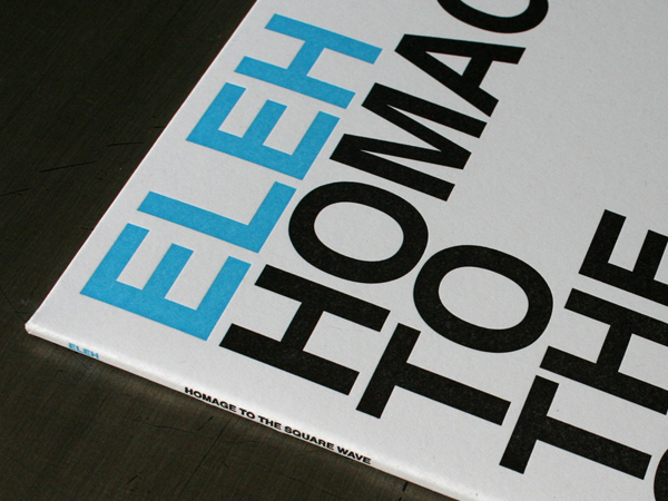 _0000_taigarecords_squarewave_spine _0000_taigarecords_squarewave_spine