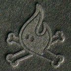 _0000_Thorburn_letterpress_business_cards_crossbones_logo