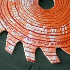 _0006_paper_saw_blade_card_letterpress2